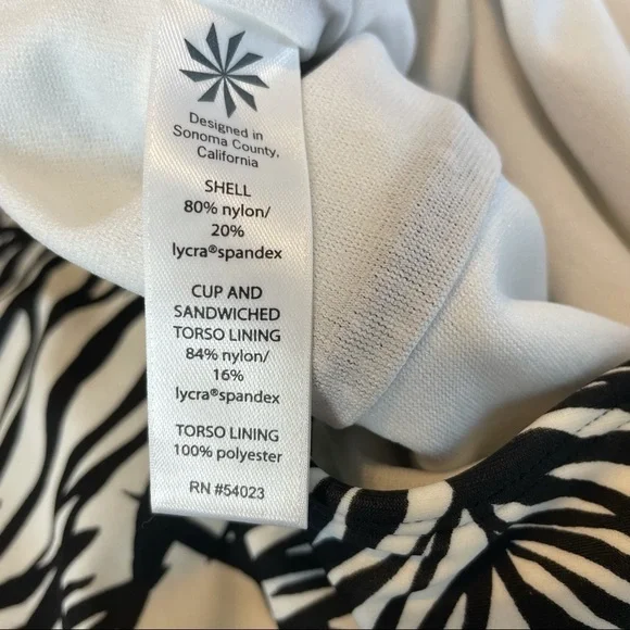 Athleta Palms Kaimana One Piece Swimsuit 36B/C (M) - Picture 14 of 16